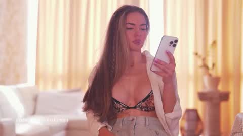 Ana Marie online show from 05.02.26