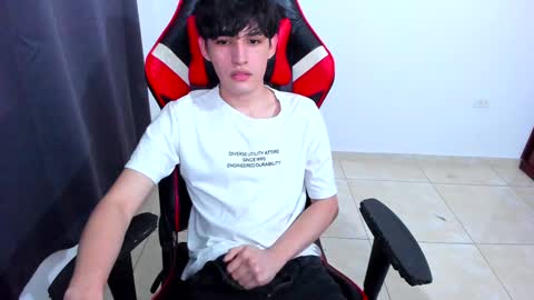 eren_tatakae online show from 01.14.25