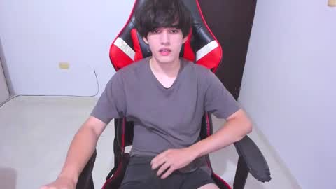 eren_tatakae online show from 02.25.26