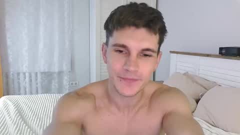 Eric Crush online show from 09.17.25