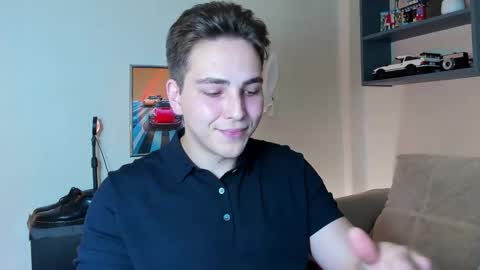 Snapshot of eric_ether chatting on 09.25.25 Eric online show from 09.25.25