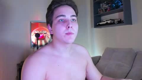 Snapshot of eric_ether chatting on 12.04.25 Eric online show from 12.04.25