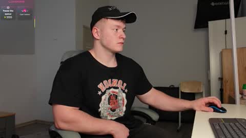 Snapshot of eric_poston chatting on 10.15.25 online show from 10.15.25