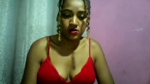 erica0586 online show from 03.11.25