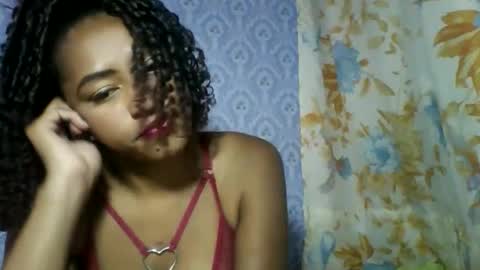 erica0586 online show from 09.15.25
