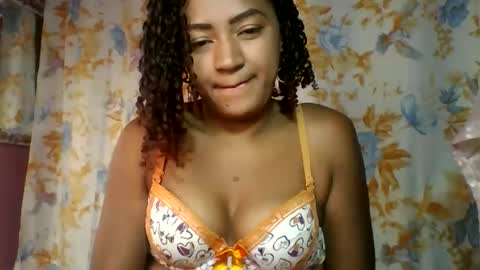 erica0586 online show from 09.22.25