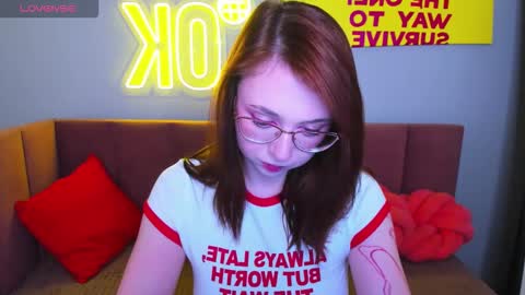 Snapshot of erica_nelson chatting on 11.28.25 Erica 3 online show from 11.28.25