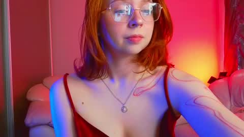 Erica 3 online show from 04.11.26