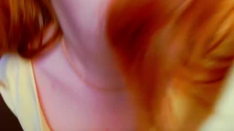 Erica 3 online show from 05.04.26