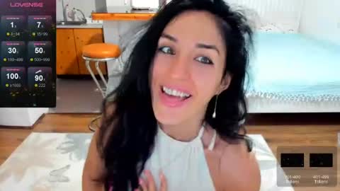 Snapshot of ericabunny chatting on 07.27.26 Erika online show from 07.27.26