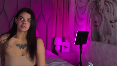 ericaevan online show from 12.10.24