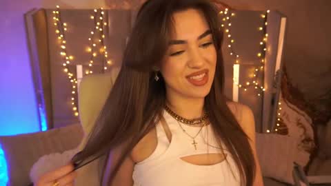 Erica online show from 05.11.26