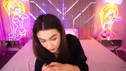 Erica online show from 06.11.26
