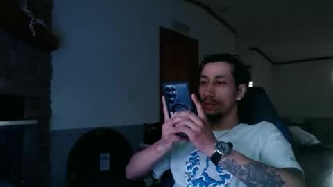 Snapshot of erick_martinezz chatting on 03.23.26 erick online show from 03.23.26