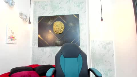   online show from 02.23.25