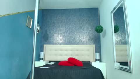   online show from 11.24.25