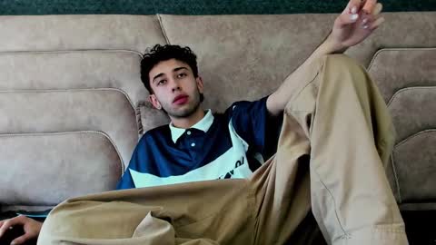 Snapshot of erickblaze_wm chatting on 02.06.25 Erick online show from 02.06.25