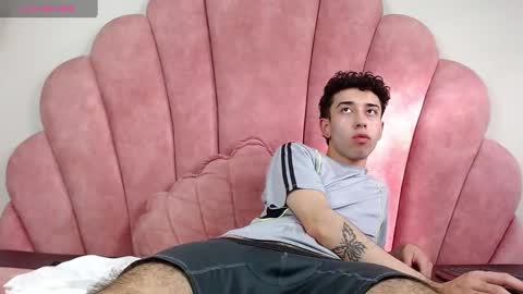 Snapshot of erickblaze_wm chatting on 02.11.25 Erick online show from 02.11.25