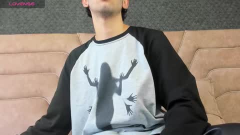 Snapshot of erickblaze_wm chatting on 02.15.25 Erick online show from 02.15.25