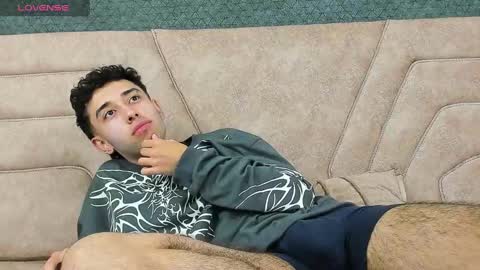 Snapshot of erickblaze_wm chatting on 02.21.25 Erick online show from 02.21.25