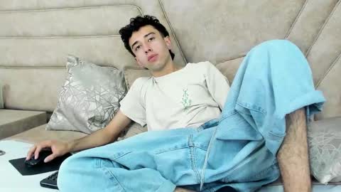 Snapshot of erickblaze_wm chatting on 03.03.25 Erick online show from 03.03.25