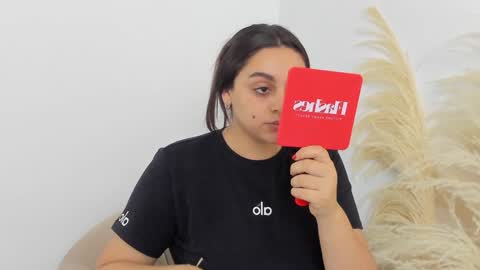 Snapshot of erika_mendez1 chatting on 12.06.24 Erika Mendez online show from 12.06.24