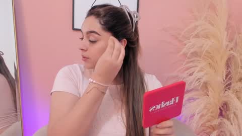 Snapshot of erika_mendez1 chatting on 02.06.25 Erika Mendez online show from 02.06.25