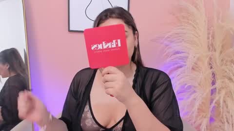 Snapshot of erika_mendez1 chatting on 02.13.25 Erika Mendez online show from 02.13.25