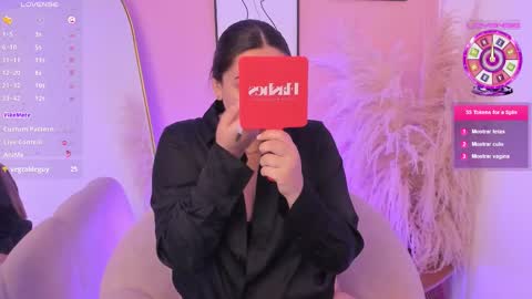 Snapshot of erika_mendez1 chatting on 10.08.25 Erika Mendez online show from 10.08.25