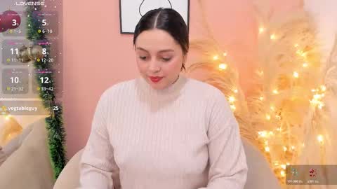 Snapshot of erika_mendez1 chatting on 12.03.25 Erika Mendez online show from 12.03.25