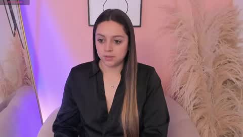 Erika Mendez online show from 04.25.26