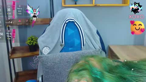 Snapshot of erika_stevens chatting on 10.10.25 E R I K A - SAGITARIO..... online show from 10.10.25