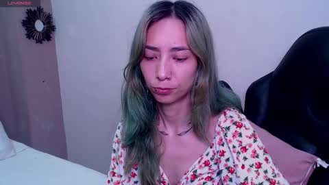 Snapshot of erika_stevens chatting on 11.17.25 E R I K A - SAGITARIO..... online show from 11.17.25