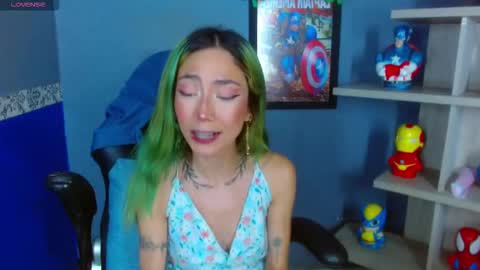 Snapshot of erika_stevens chatting on 11.27.25 E R I K A - SAGITARIO..... online show from 11.27.25