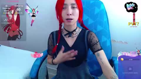 Snapshot of erika_stevens chatting on 02.12.26 E R I K A - SAGITARIO..... online show from 02.12.26