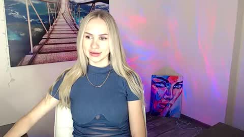 Erika online show from 10.10.25