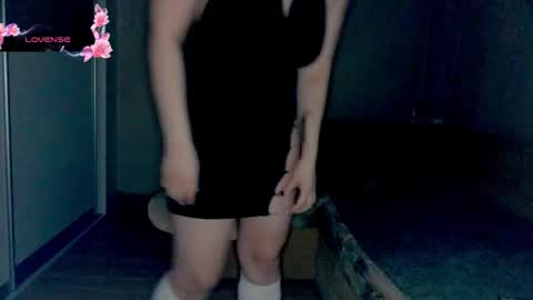 Snapshot of erikagloss chatting on 01.16.26 ErikaGloss online show from 01.16.26