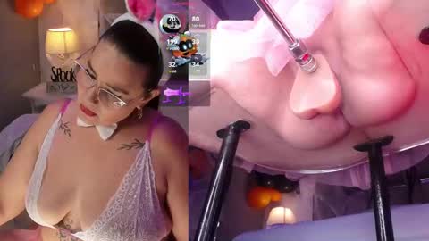 Erika  online show from 10.11.25