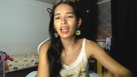 erina_1 online show from 12.02.24