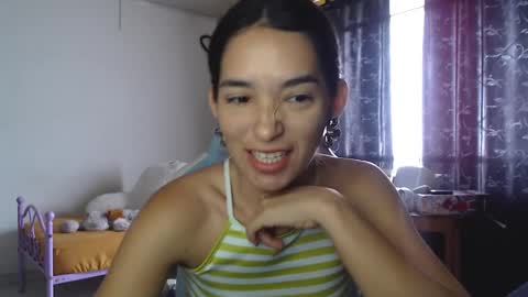 erina_1 online show from 01.24.25