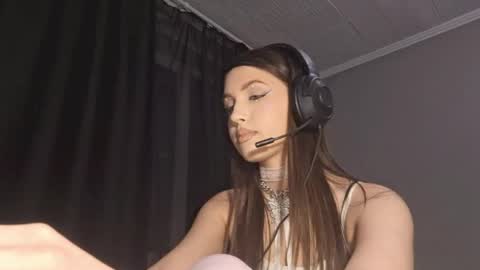 Katrin online show from 04.30.26