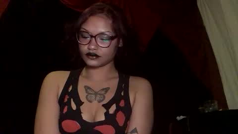 Snapshot of erissatana chatting on 04.10.26 Eris Satana online show from 04.10.26