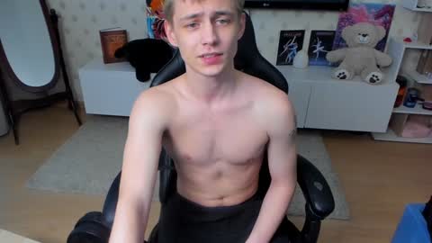 Max online show from 01.28.25