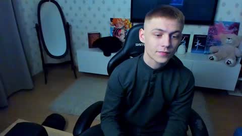 Max online show from 02.07.25