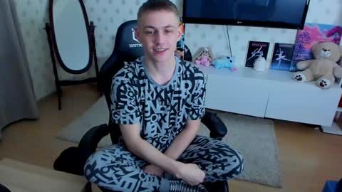 Max online show from 02.09.25