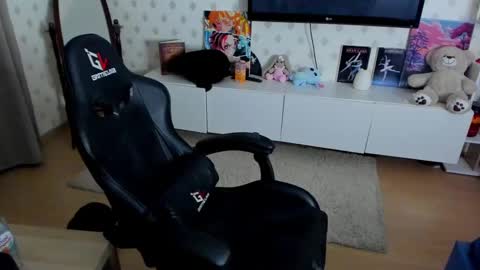 Max online show from 02.13.25