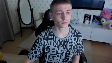 Max online show from 02.19.25