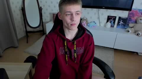 Max online show from 02.21.25