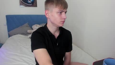 Max online show from 09.11.25