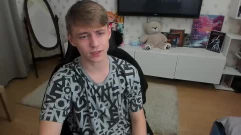 Max online show from 09.26.25